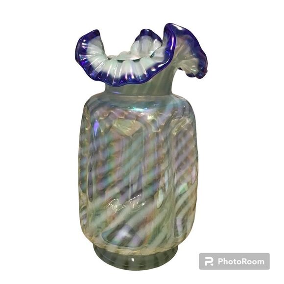 Fenton Iridescent Swirl Blue Crest Glass Pinch Vase - Picture 1 of 5